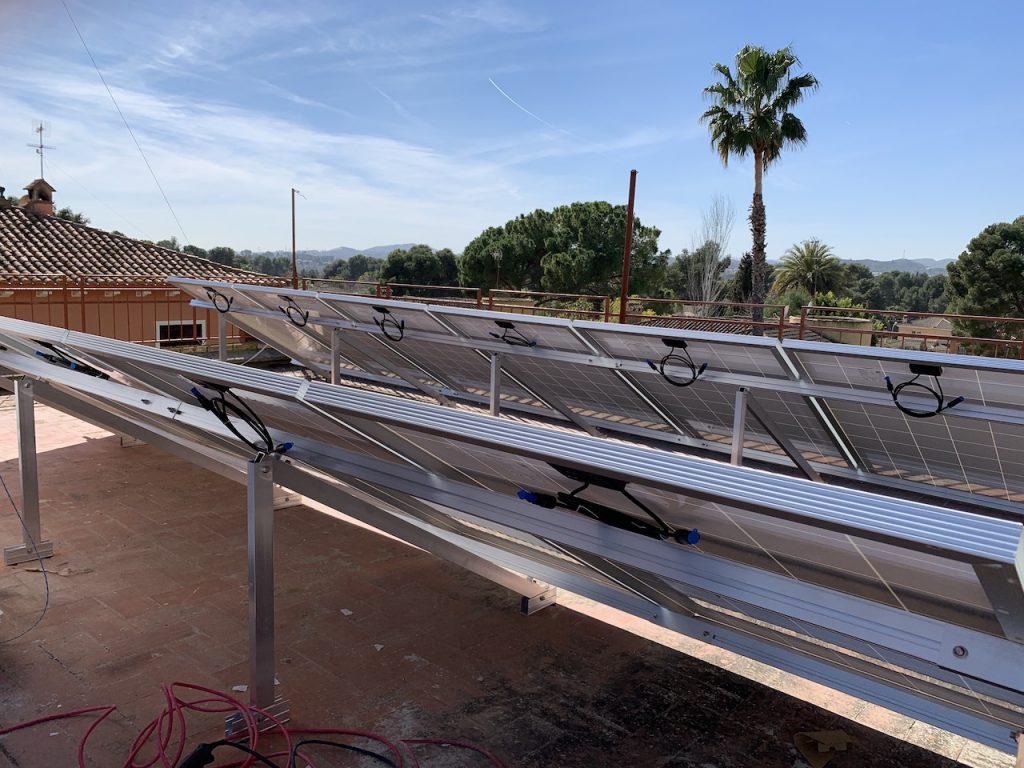 Instalaci N Kit Solar De Autoconsumo De Kw En Valencia Teknosolar Com